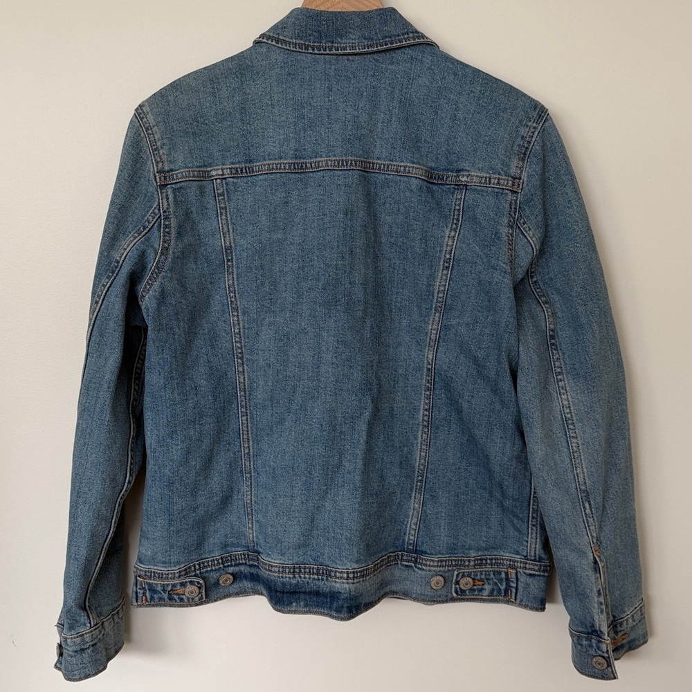 Jean Jacket - Picture 2 of 6